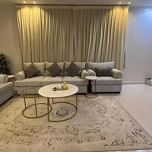 احجز هنا